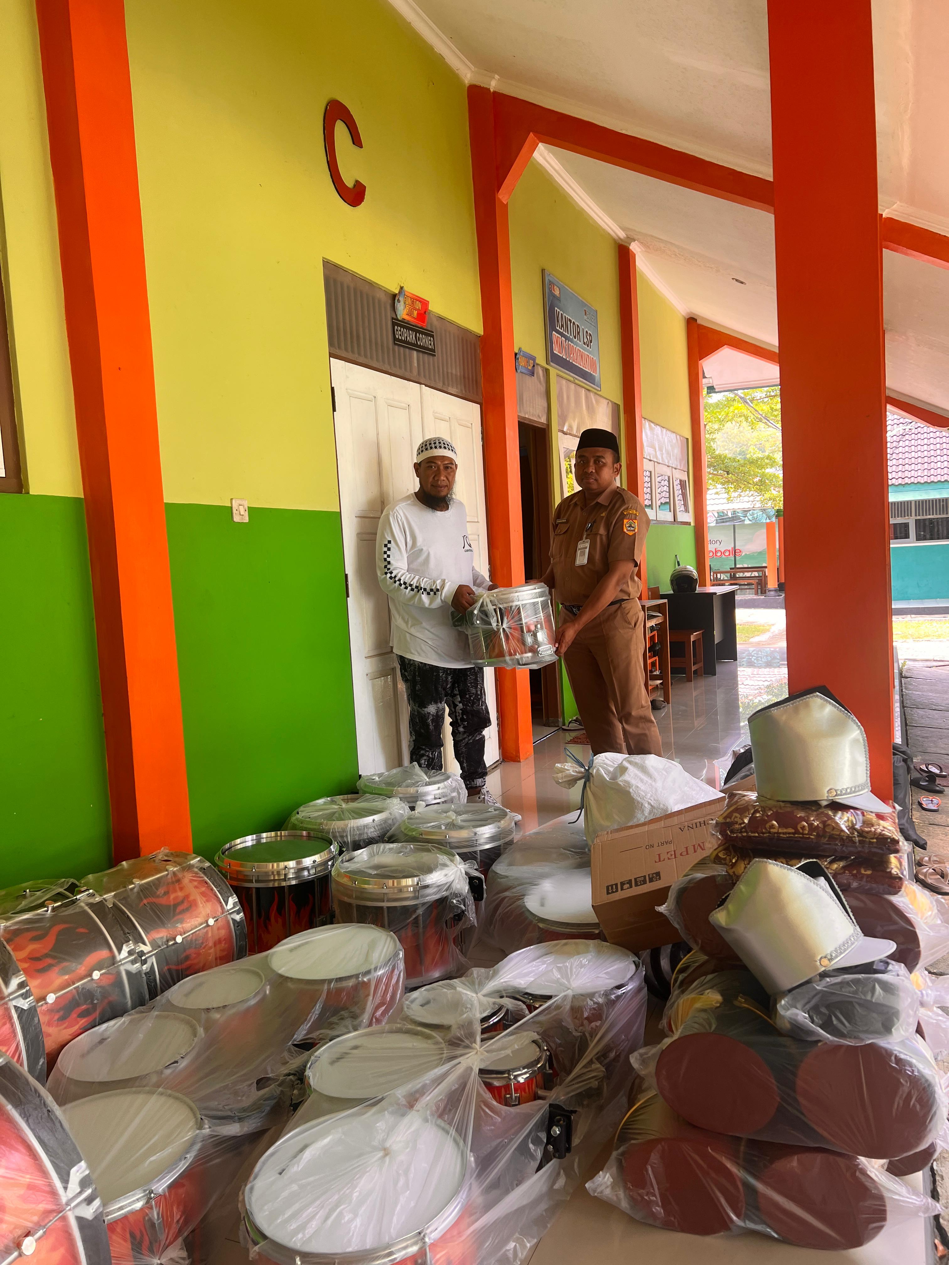 Marching Band Lengkap